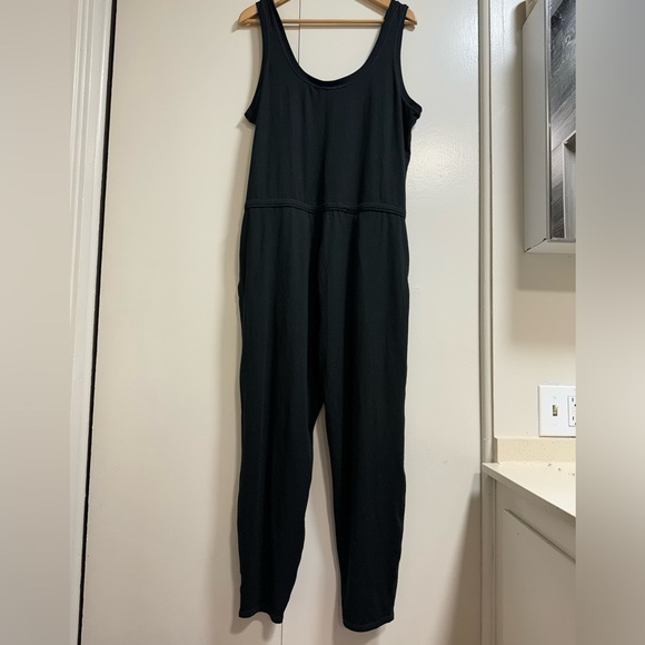 Vuori Lux Harem Jumpsuit Black Size Large - Picture 4 of 7